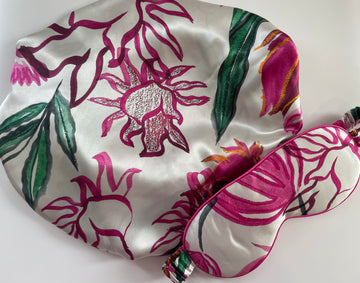 Sorrel Bonnet and Sleep Mask Bundle